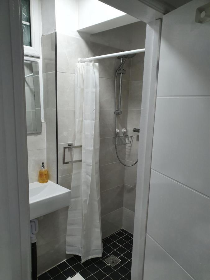 Beautiful Rooms Shaw St And Pine St Bury  Buitenkant foto
