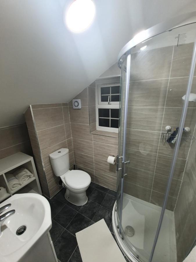 Beautiful Rooms Shaw St And Pine St Bury  Buitenkant foto