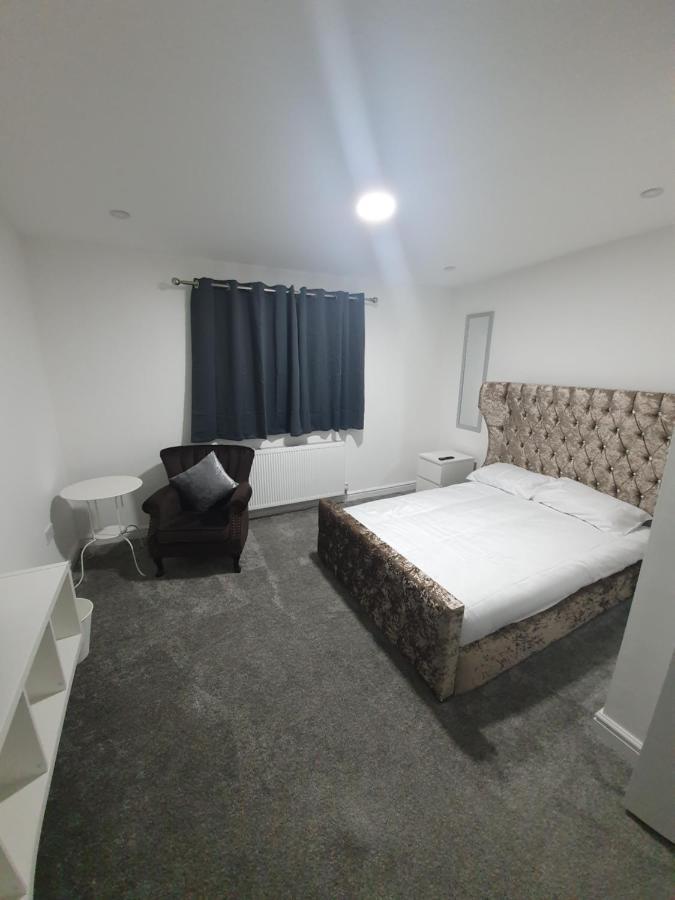 Beautiful Rooms Shaw St And Pine St Bury  Buitenkant foto
