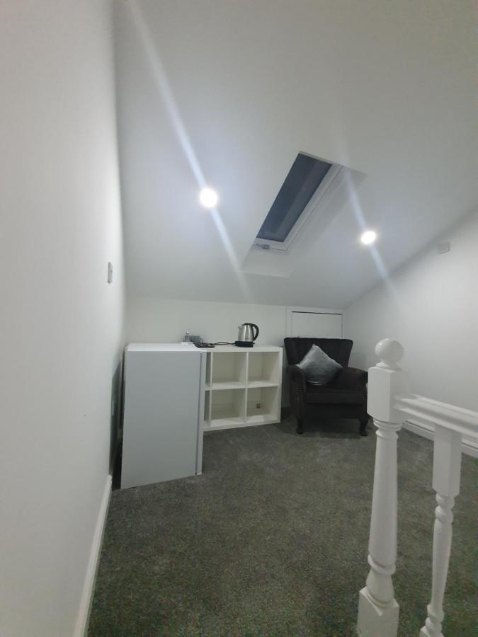 Beautiful Rooms Shaw St And Pine St Bury  Buitenkant foto